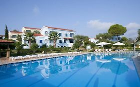 Govino Bay Apartments 3*